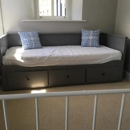 Merrion Townhouse 4*