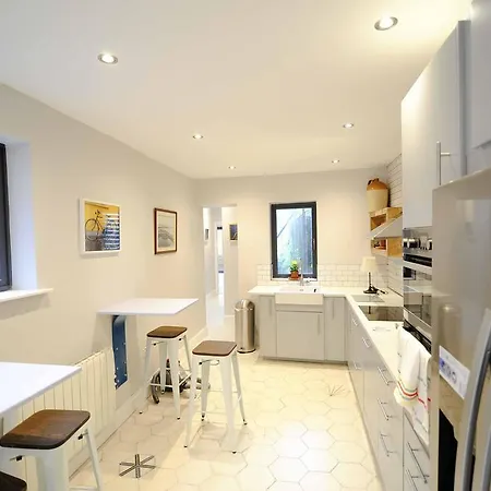 Merrion Townhouse 4*
